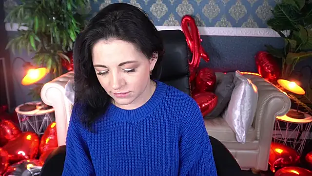 Dafni Monn online show from February 14, 6:35 am