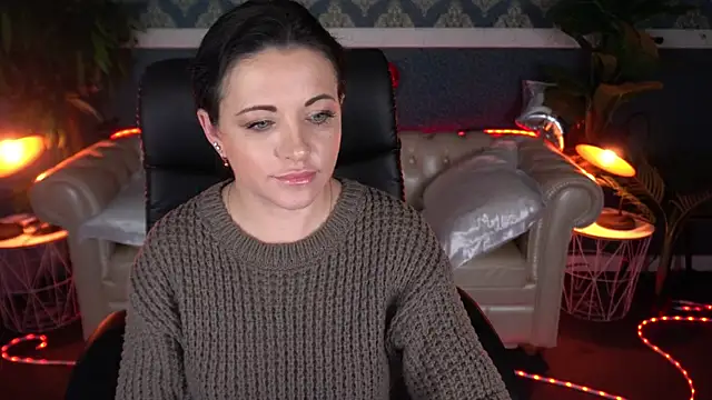 Dafni Monn online show from February 25, 6:35 am