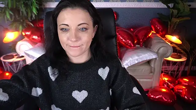 Dafni Monn online show from February 22, 6:38 am