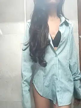 xoxoashi online show from February 12, 7:13 pm