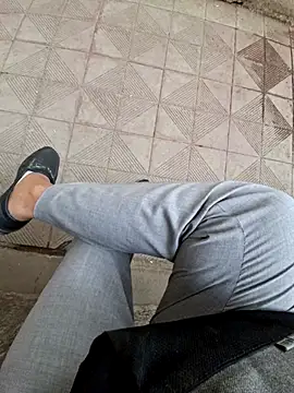 Snapshot of CockForPussy1508 chatting on February 5, 3:13 am CockForPussy1508 online show from February 5, 3:13 am