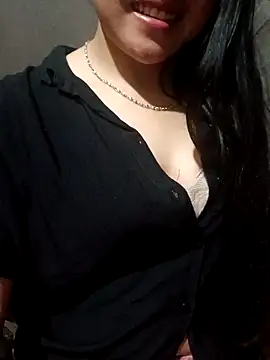 Snapshot of Nelina- chatting on January 14, 12:09 pm Nelina- online show from January 14, 12:09 pm