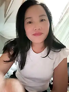 yu--yo online show from April 2, 2:19 am