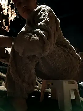 yu--yo online show from February 18, 11:34 pm