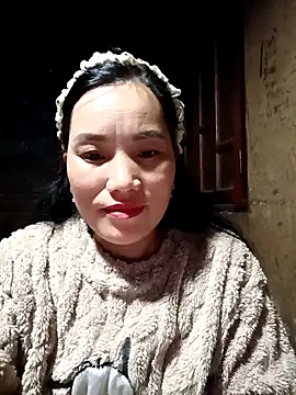 yu--yo online show from February 8, 1:53 pm