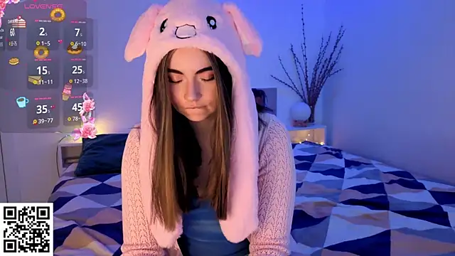 ForEvaRrr online show from February 7, 9:50 am