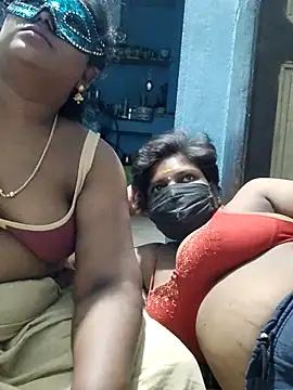 Snapshot of divyasree1431 chatting on February 10, 6:40 pm divyasree1431 online show from February 10, 6:40 pm