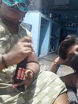 divyasree1431 online show from March 29, 7:15 pm