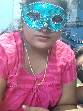 Snapshot of divyasree1431 chatting on February 19, 6:38 pm divyasree1431 online show from February 19, 6:38 pm