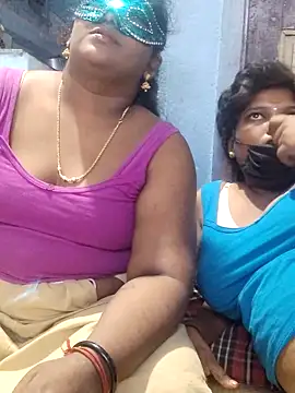 Snapshot of divyasree1431 chatting on February 4, 5:08 pm divyasree1431 online show from February 4, 5:08 pm