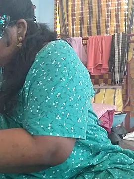 divyasree1431 online show from May 31, 8:31 am