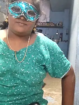 divyasree1431 online show from April 12, 1:03 pm