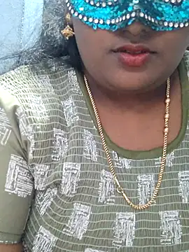 divyasree1431 online show from March 11, 8:08 am