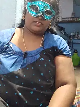 Snapshot of divyasree1431 chatting on February 14, 5:35 pm divyasree1431 online show from February 14, 5:35 pm