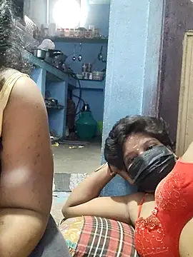 Snapshot of divyasree1431 chatting on February 25, 5:29 am divyasree1431 online show from February 25, 5:29 am