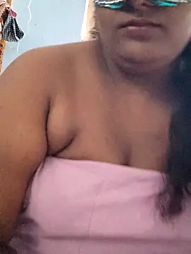 Snapshot of divyasree1431 chatting on June 11, 7:38 am divyasree1431 online show from June 11, 7:38 am