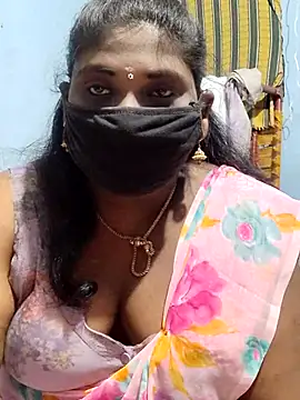Snapshot of divyasree1431 chatting on July 4, 7:07 pm divyasree1431 online show from July 4, 7:07 pm