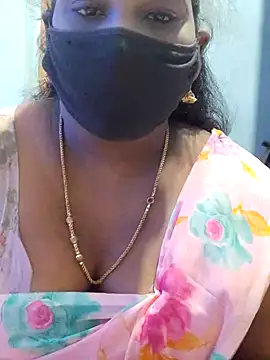 Snapshot of divyasree1431 chatting on July 4, 5:47 am divyasree1431 online show from July 4, 5:47 am