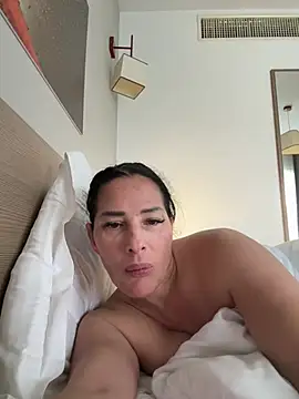 Maya-www online show from February 28, 8:14 am