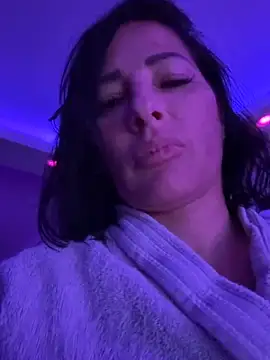 Maya-www online show from March 4, 6:10 am