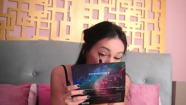 BellaNoirX online show from April 9, 5:09 am