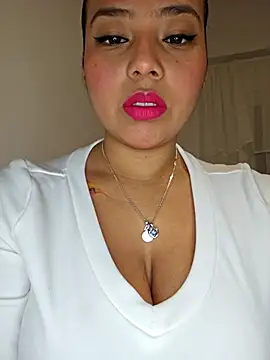 Angelmoon04 online show from April 15, 2:28 am