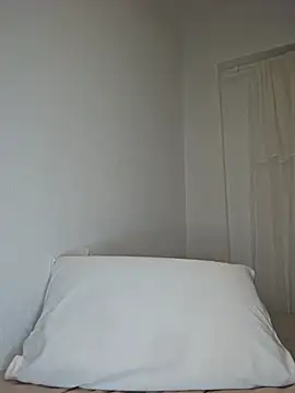 Angelmoon04 online show from April 13, 2:48 am