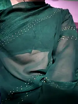 Snapshot of Nilam_cute chatting on February 28, 4:56 am Nilam cute online show from February 28, 4:56 am