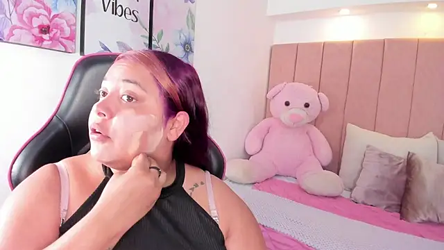 tatikanyx online show from February 17, 4:48 pm