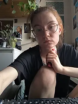 Shy Bamby online show from June 1, 9:31 am