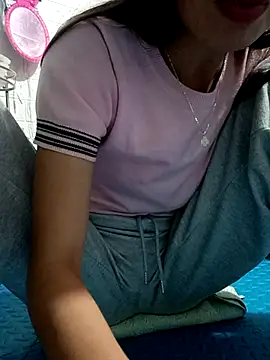 MilkShow online show from March 4, 1:41 pm