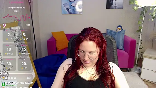 Snapshot of kuri_u chatting on May 23, 7:18 am kuri u online show from May 23, 7:18 am