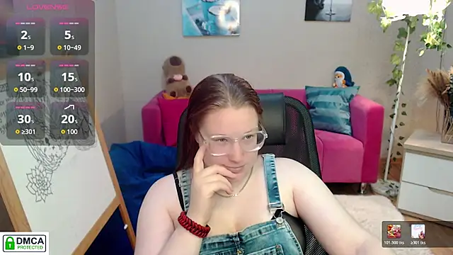 Snapshot of kuri_u chatting on July 6, 11:17 am kuri u online show from July 6, 11:17 am
