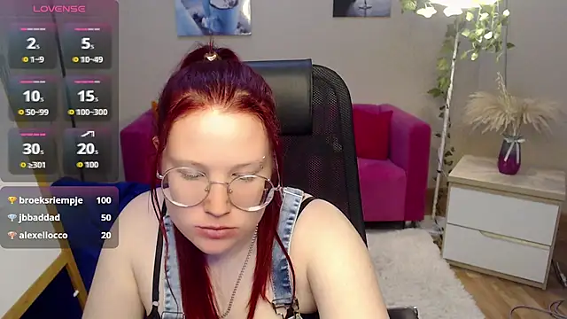 kuri u online show from March 28, 7:48 pm