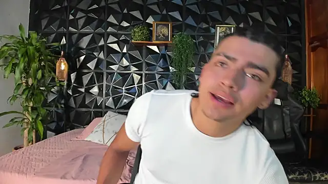 elliot colton online show from July 20, 6:43 pm