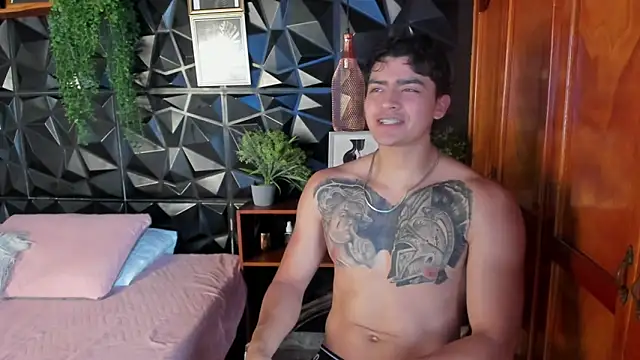 elliot colton online show from April 10, 8:05 pm