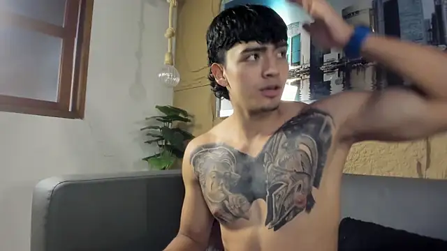 elliot colton online show from February 11, 8:20 pm