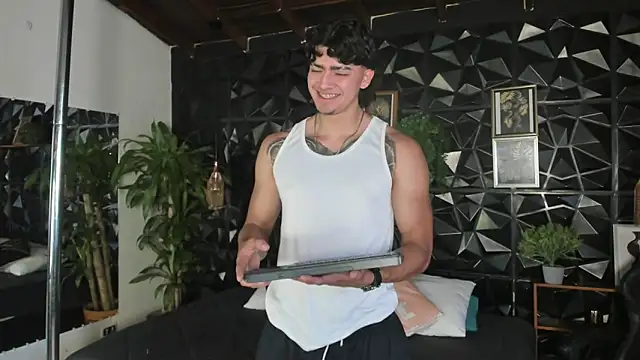elliot colton online show from May 24, 2:28 pm