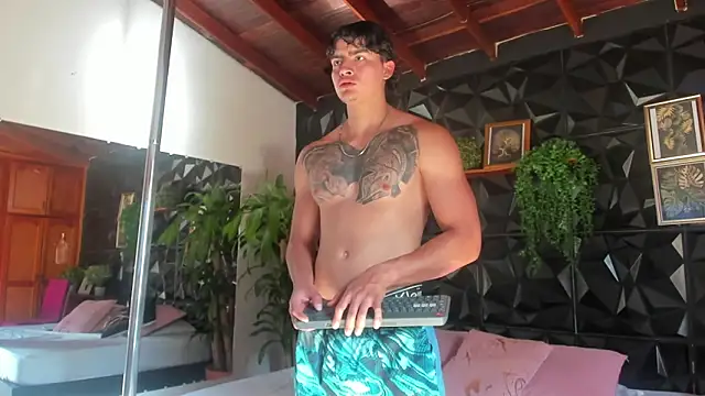 elliot colton online show from May 4, 8:33 pm
