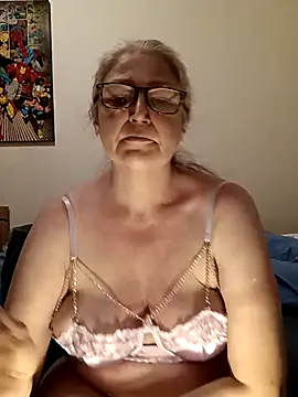 valere2727 online show from January 8, 4:57 pm