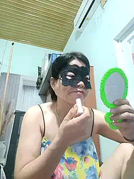 Snapshot of Hana2026 chatting on June 13, 9:46 pm Hana2026 online show from June 13, 9:46 pm