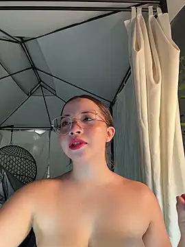 AliciaWhite nt online show from May 31, 1:11 am