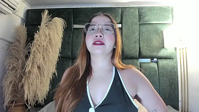 AliciaWhite nt online show from February 25, 12:49 pm