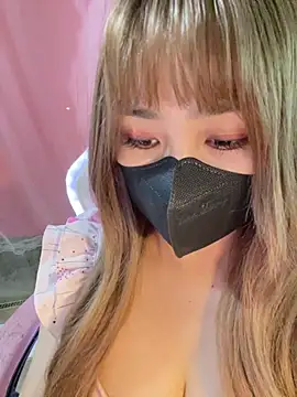 -Violet-t online show from May 9, 3:54 am