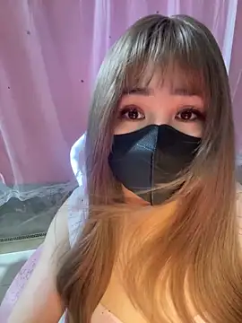 -Violet-t online show from March 28, 2:07 pm