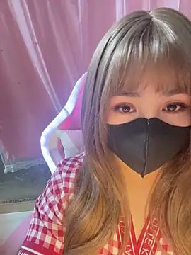 -Violet-t online show from February 23, 2:39 pm