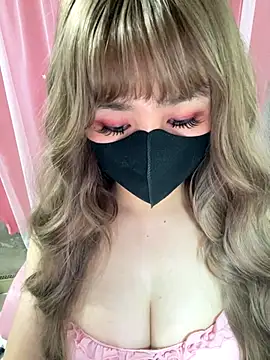 -Violet-t online show from January 8, 7:14 am