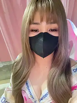 -Violet-t online show from March 22, 2:18 pm