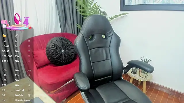 VictoriaPaker online show from March 31, 11:12 am