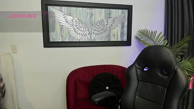 VictoriaPaker online show from March 11, 11:37 am